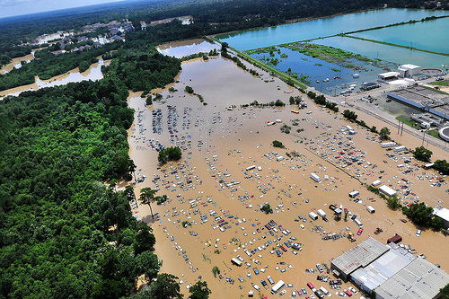 When Storm Clouds Darkened the Skies in Southern Louisiana, Extension Specialists Lit up Social Media